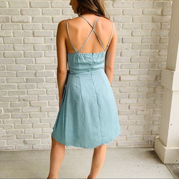 August 1 Eight Green Silky A Line Dress Small - Picture 7 of 11